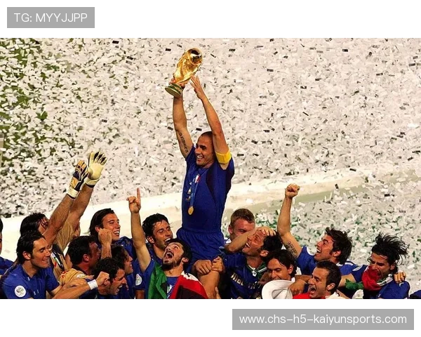 格罗索06年世界杯表现回顾,意大利左后卫传奇不朽 格罗索06年世界杯表现回顾,意大利左后卫传奇不朽