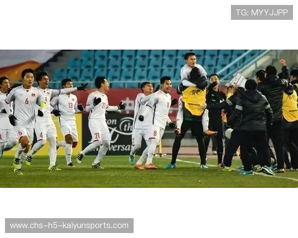 蒯曼单局轰出11比0，亚洲杯黑马本色尽显